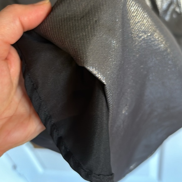 Silver and black 100% silk mini dress. Fully lined. Cynthia Rowley size M. - Picture 7 of 7